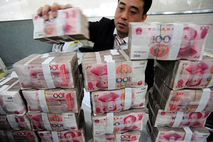 欠款未还，如何向法院提起诉讼？